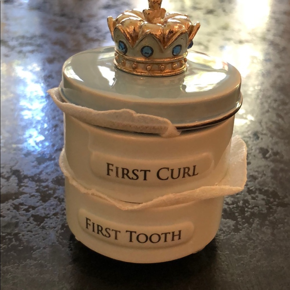 Baby keepsake box